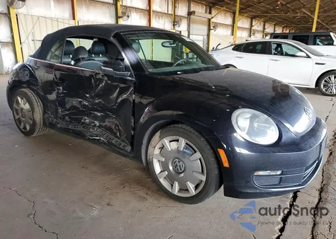 2013 Volkswagen Beetle z USA, uszkodzony, nr VIN 3VW5P7AT1DM802463